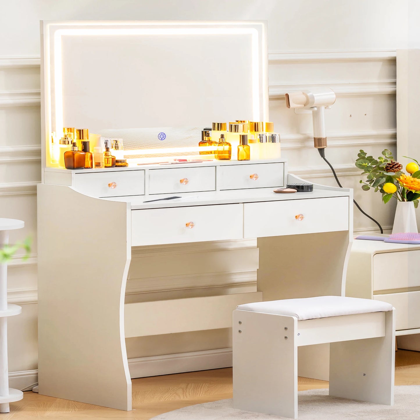 Comhoma Vanity Table and Chair Set with 4 Drawers and Charging Station, Bedroom Dresser Led Mirror Stepless Dimmable