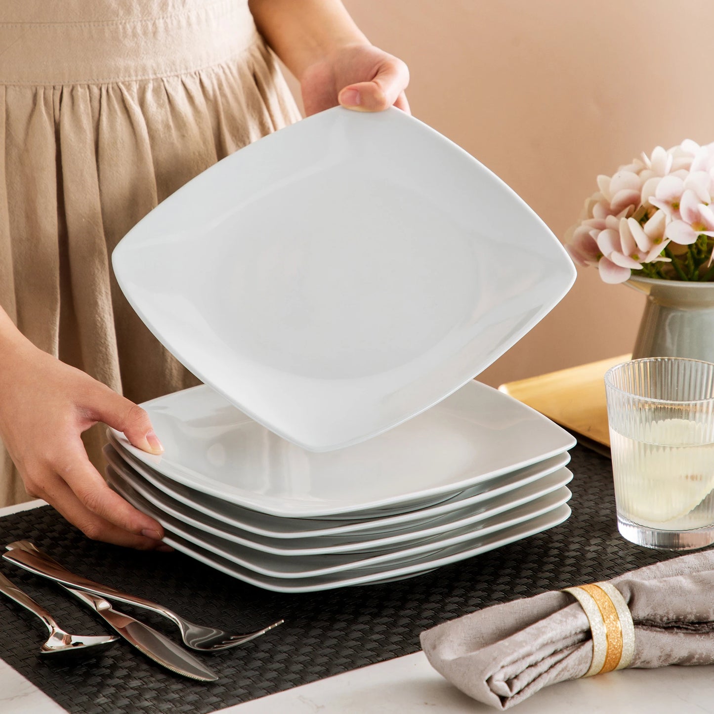 MALACASA 6/12 Piece White Square Porcelain Dinner Plate Set Dessert Plate Salad Fruit Beef Flat Plate Set (23.5 * 23.5 * 2cm)