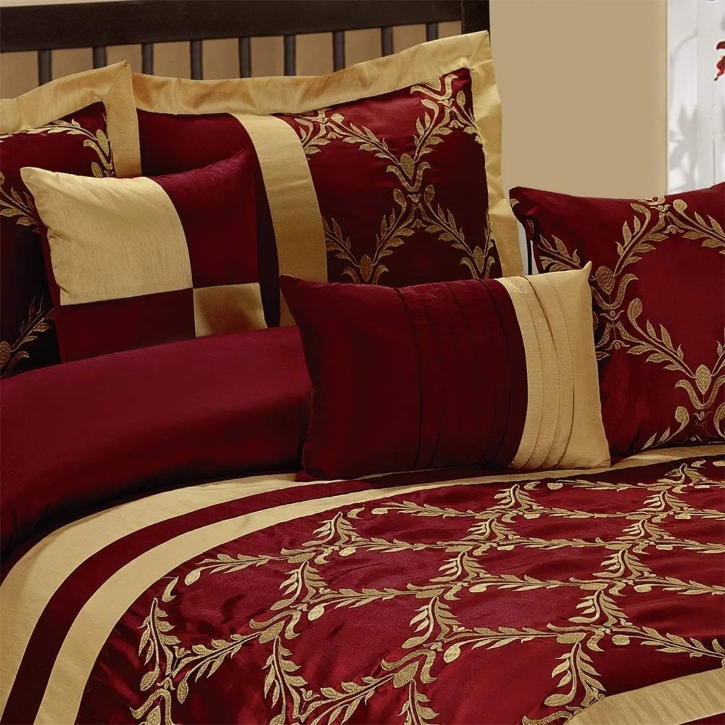 Craft Of Weaving Bed In A Bag Comforter Set Claremont
