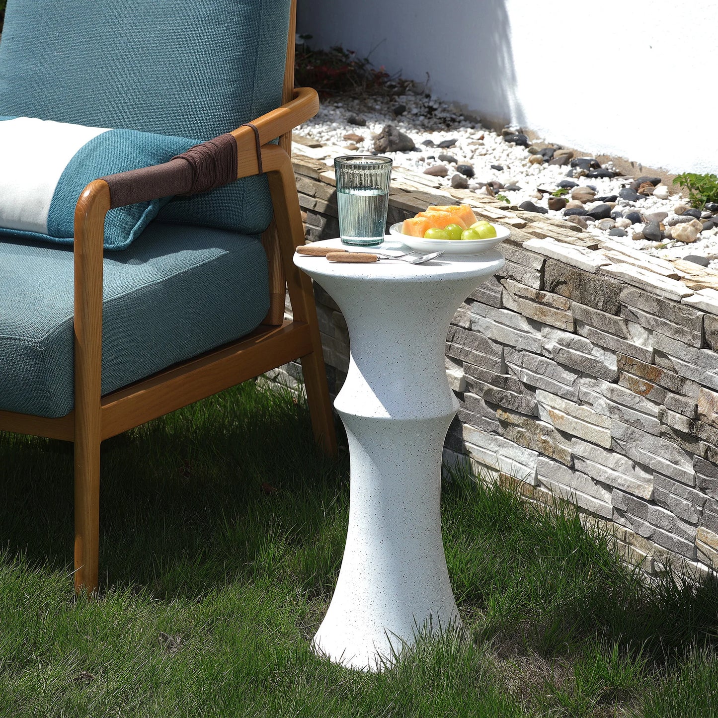 Naga Bahna Outdoor Side Table Decorative Garden Plant Stand