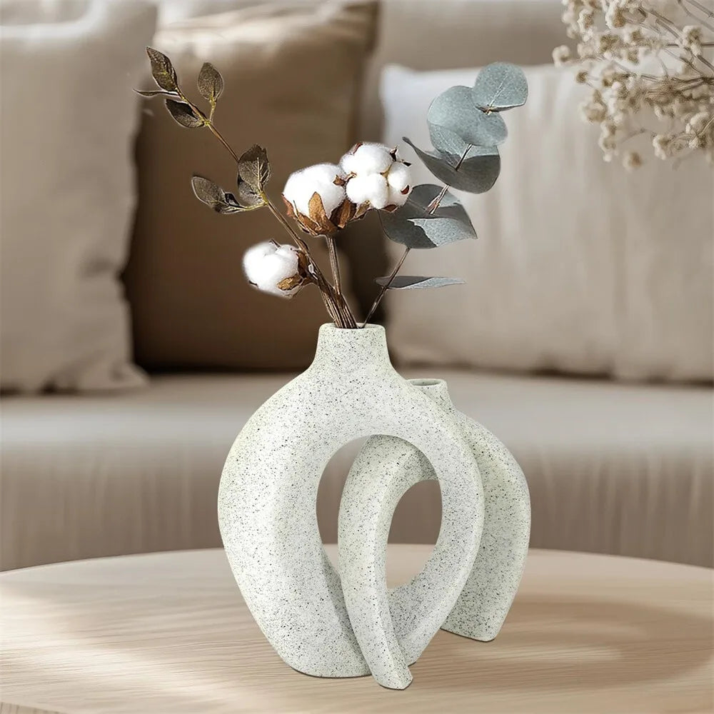 Warm Welcome Decor Hollow Snuggle Vase Resin Flower Nordic