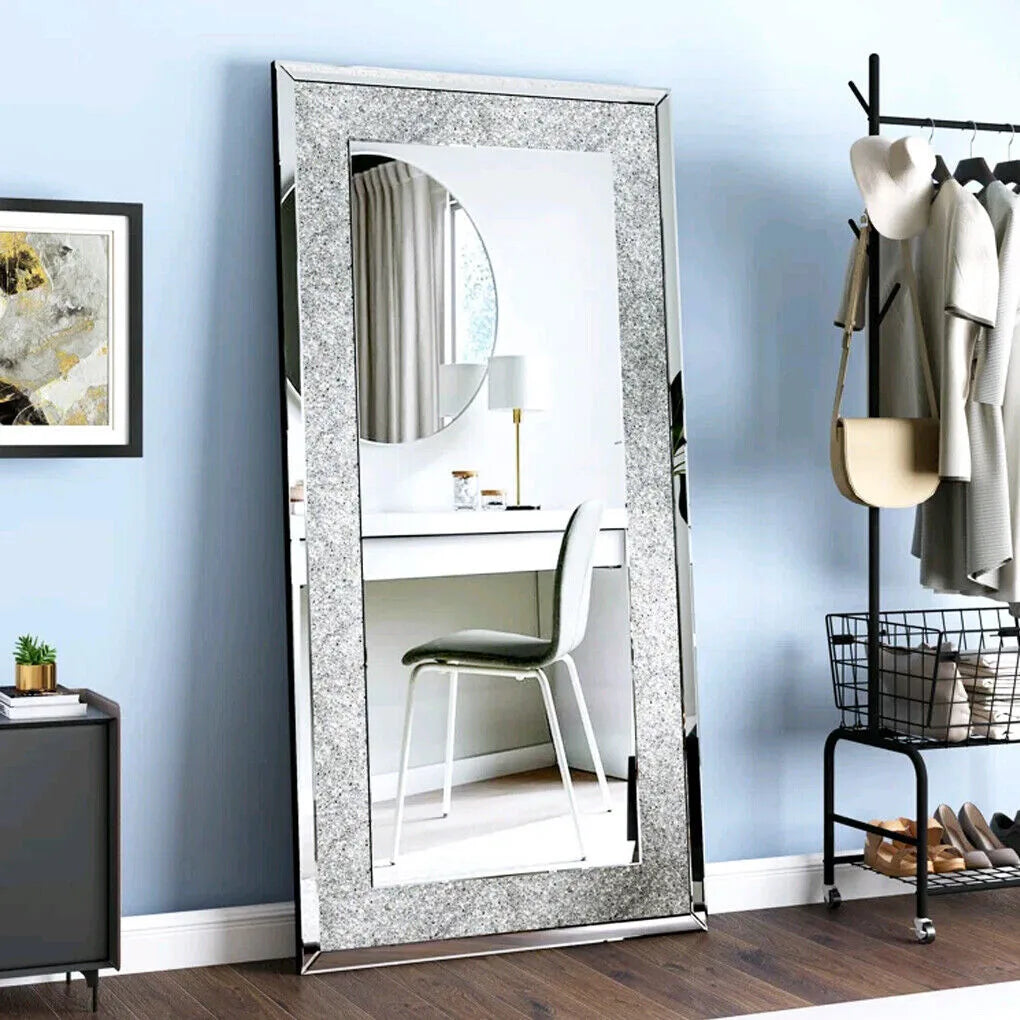 Hign Concerned Crystal Crush Diamond Wall Mirror Framed